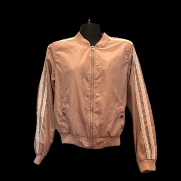 Medium New Look pink en point satin full zip varsity  jacket coat - Picture 2 of 13